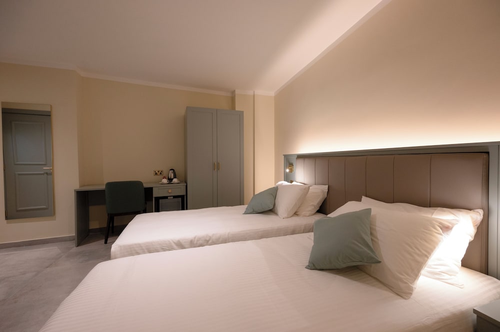 Comfort Double or Twin Room