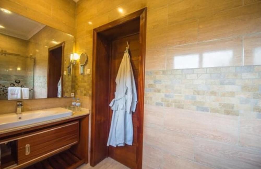 Deluxe Double Room, Balcony photo 3