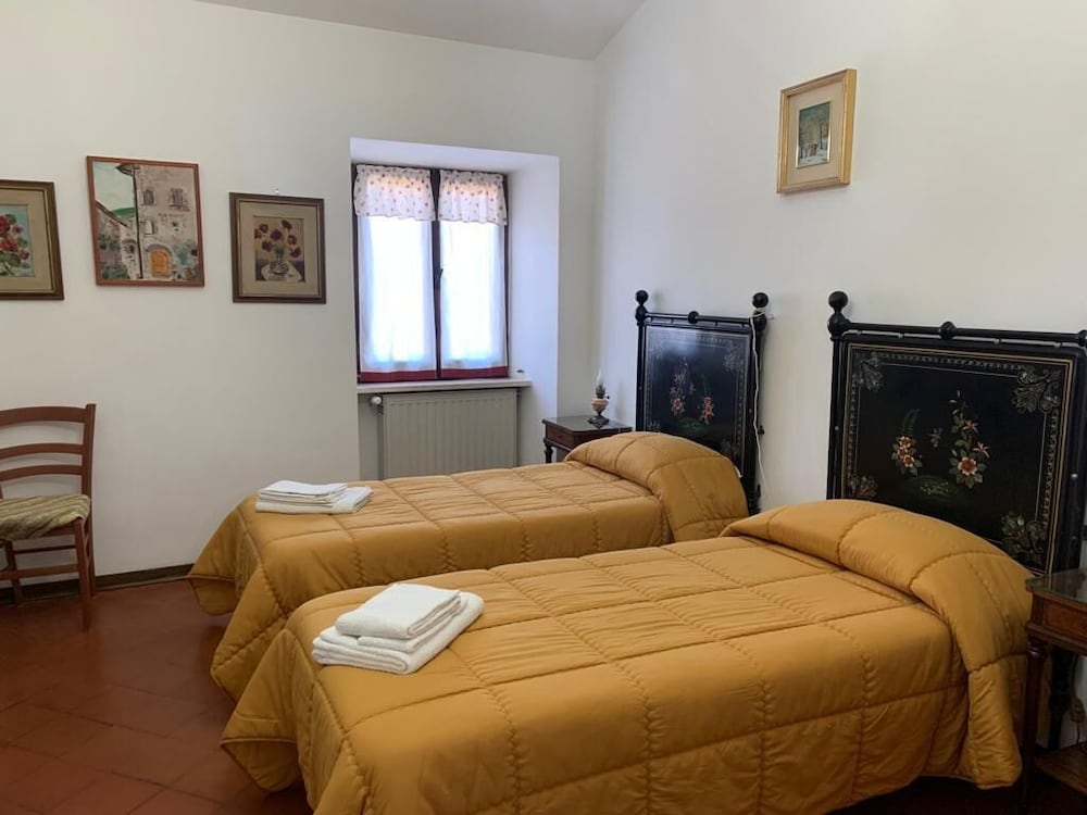 Family Suite, Hill View photo 1