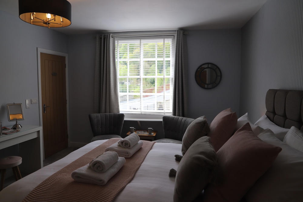 Luxury Double Room, Ensuite (The Ironbridge Room) photo 2