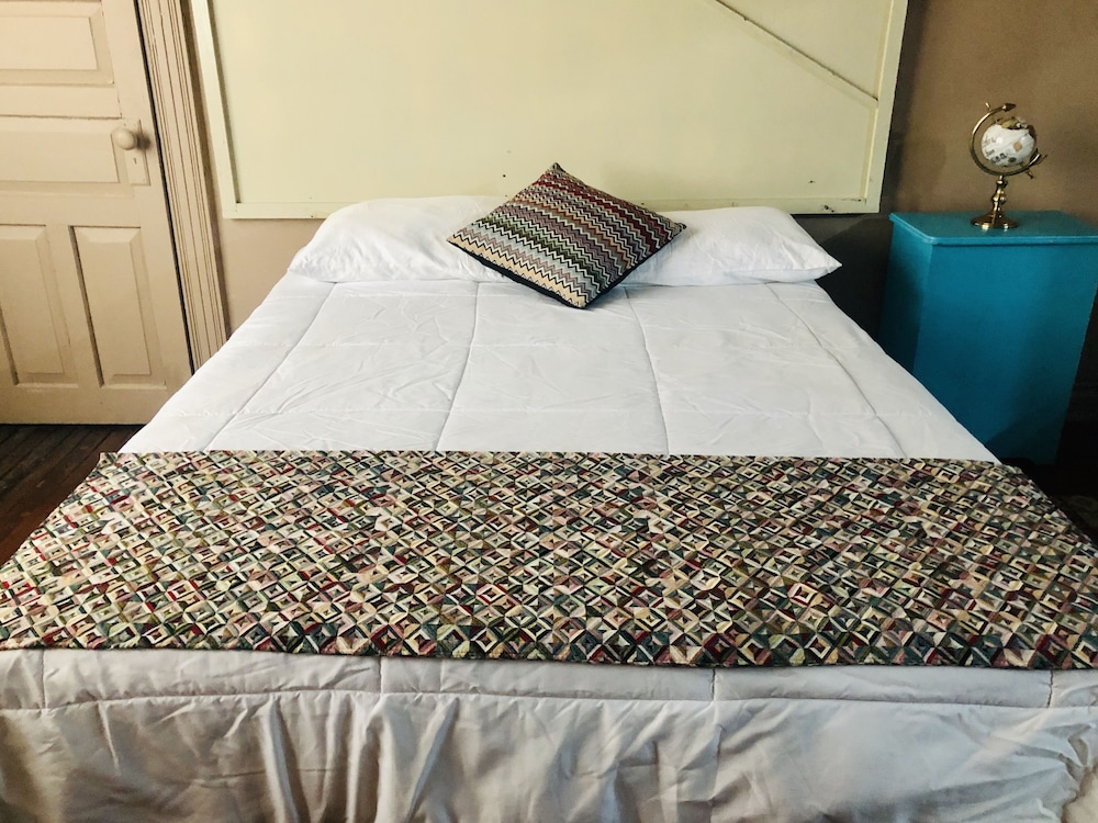 Basic Double Room photo 3