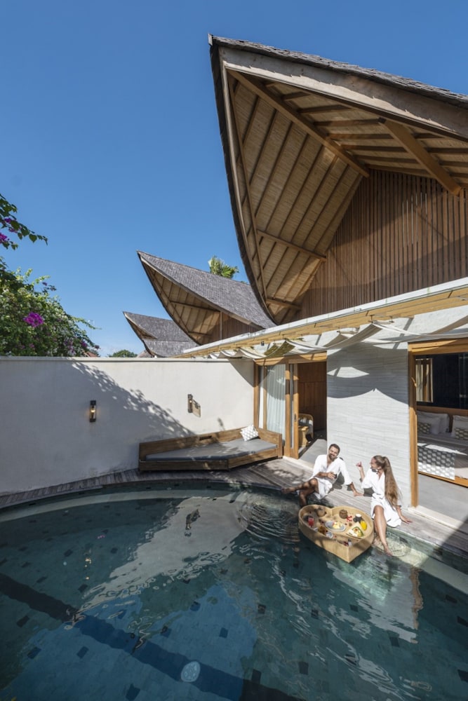 Smart 1 Bedroom Villa with Private Pool & Hot Tub - Photo 17