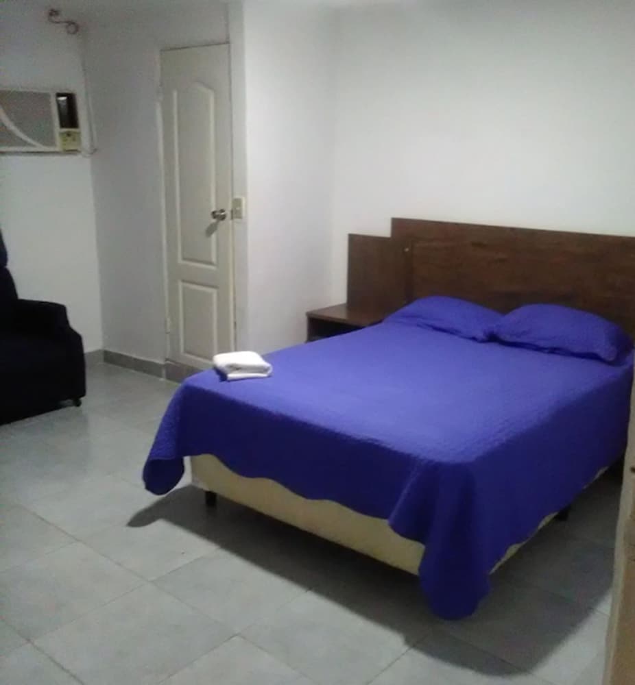 Standard Room, 1 Double Bed photo 3