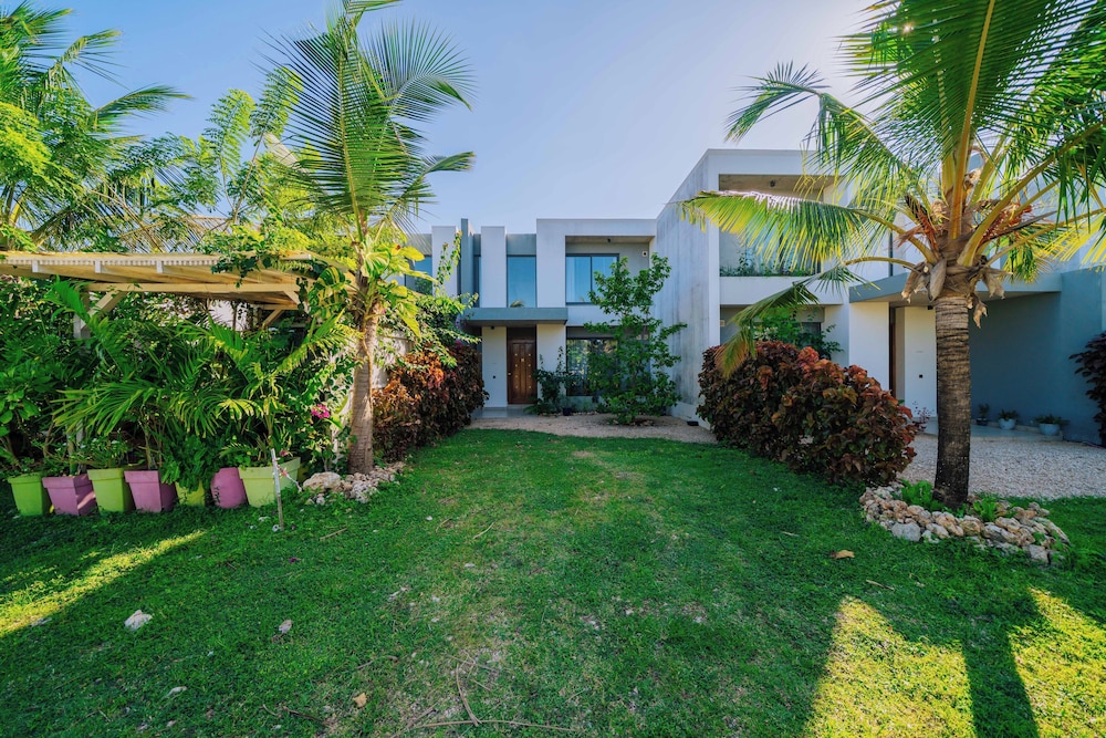 Two-Bedroom Apartment with Private Pool
