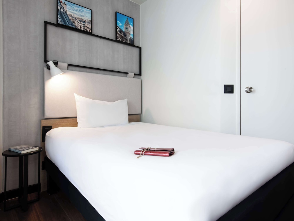 Triple Room (1 Double Bed and 1 Single Sofa Bed)