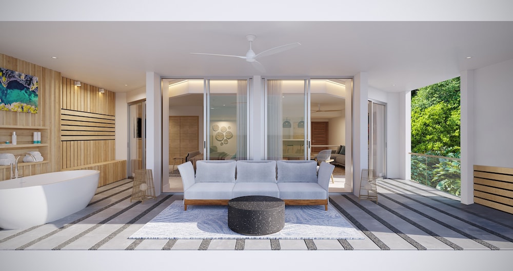 Suite, 1 Bedroom, Balcony, Beachfront (Longbeach, Tranquility Soaking Tub) photo 1