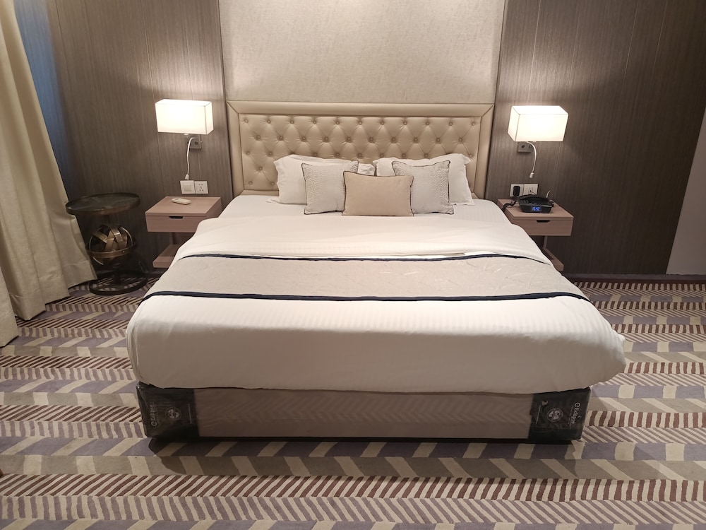 Family Studio Suite
