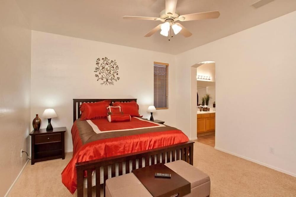 House, 3 Bedrooms photo 3