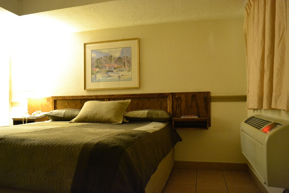 Standard Room photo 3
