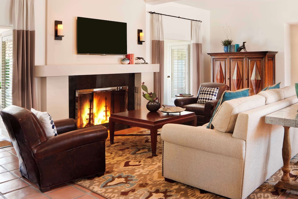 Suite, Multiple Beds, Air conditioning, Pool View
