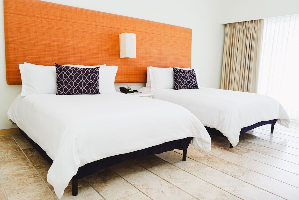 Deluxe two beds sea view - Photo 3