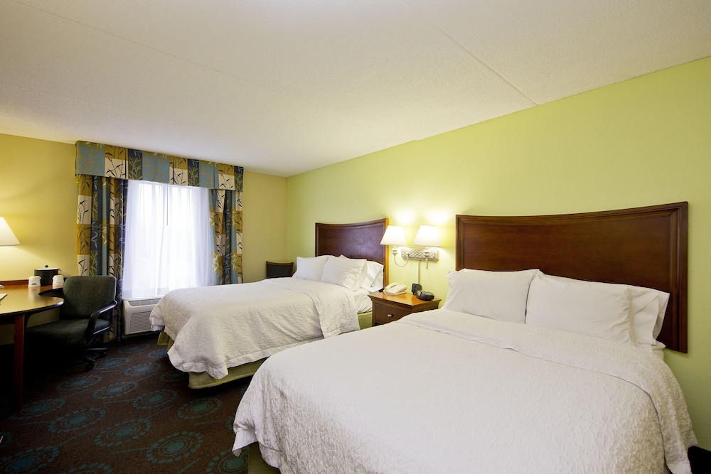 Two double beds non smoking - Photo 2