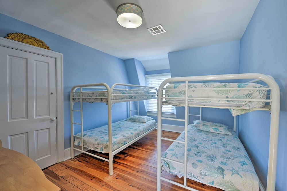 House (Multiple Bedrooms) photo 3