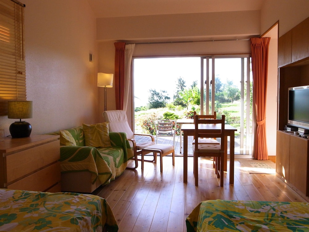 Standard Twin Room, 2 Bedrooms, Kitchen, Sea Facing
