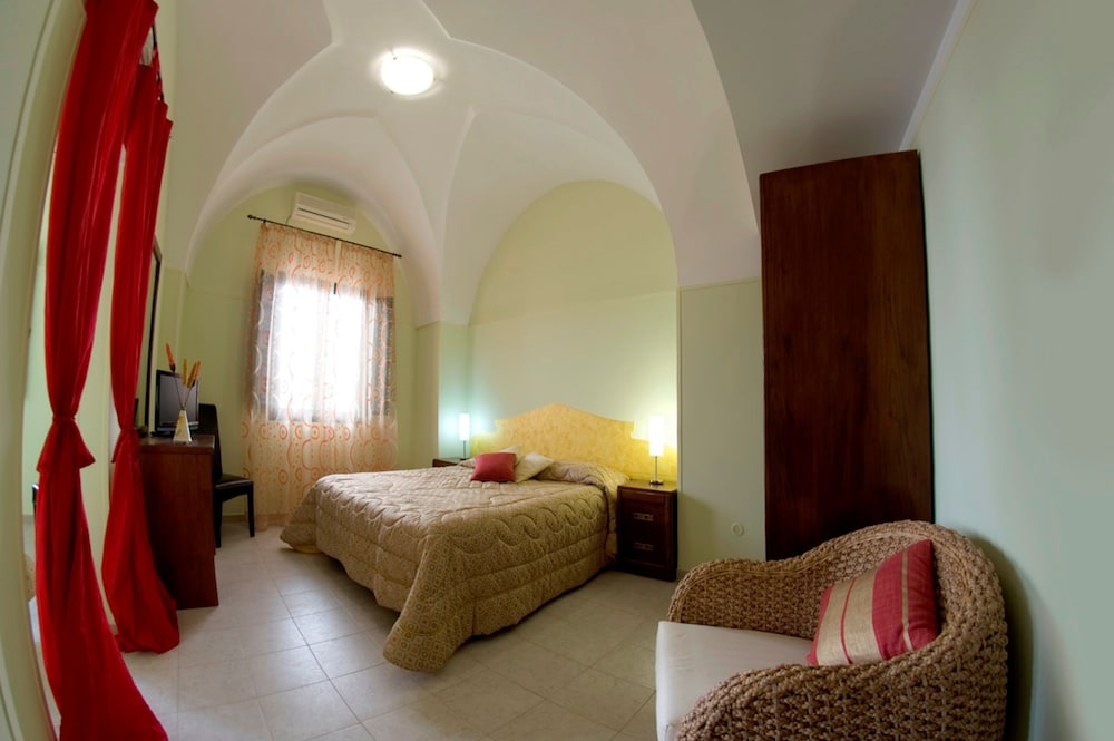 Quadruple Room photo 1
