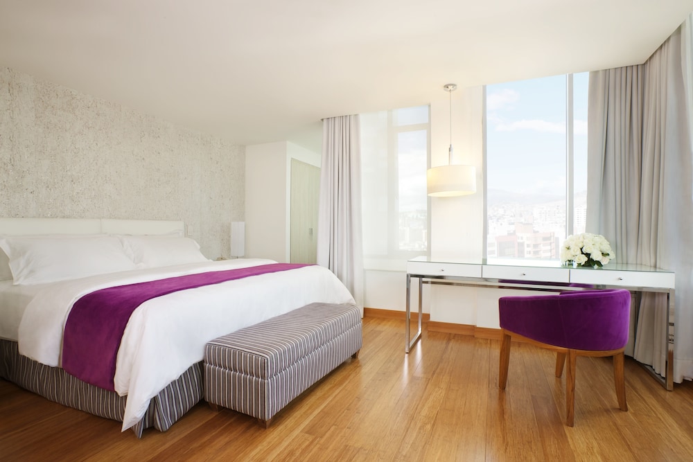 Superior Double Room, 1 Bedroom, City View photo 2