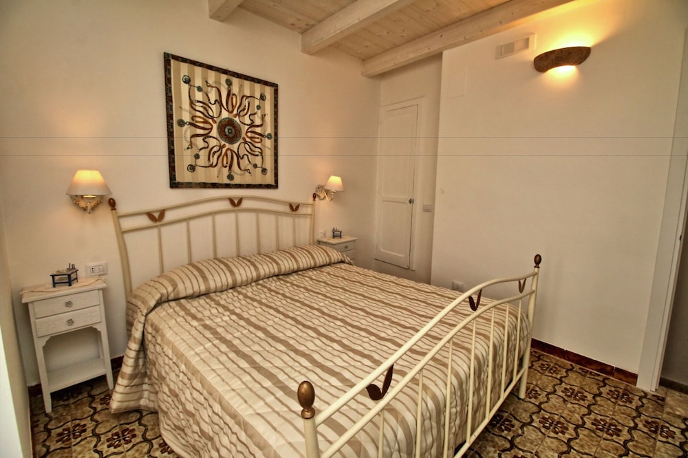 Apartment, Terrace (Vico Amalfitana 47)