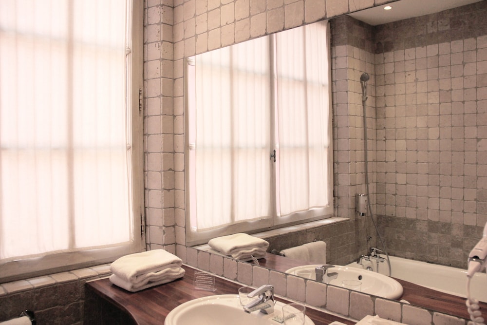 Junior Suite - Photo 5