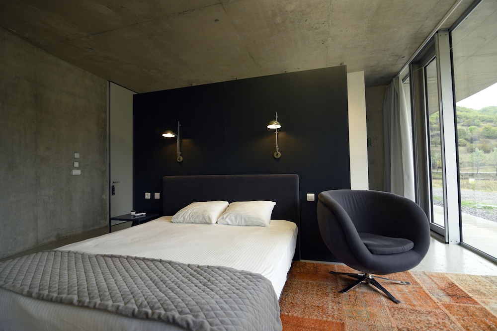 Premium Single Room