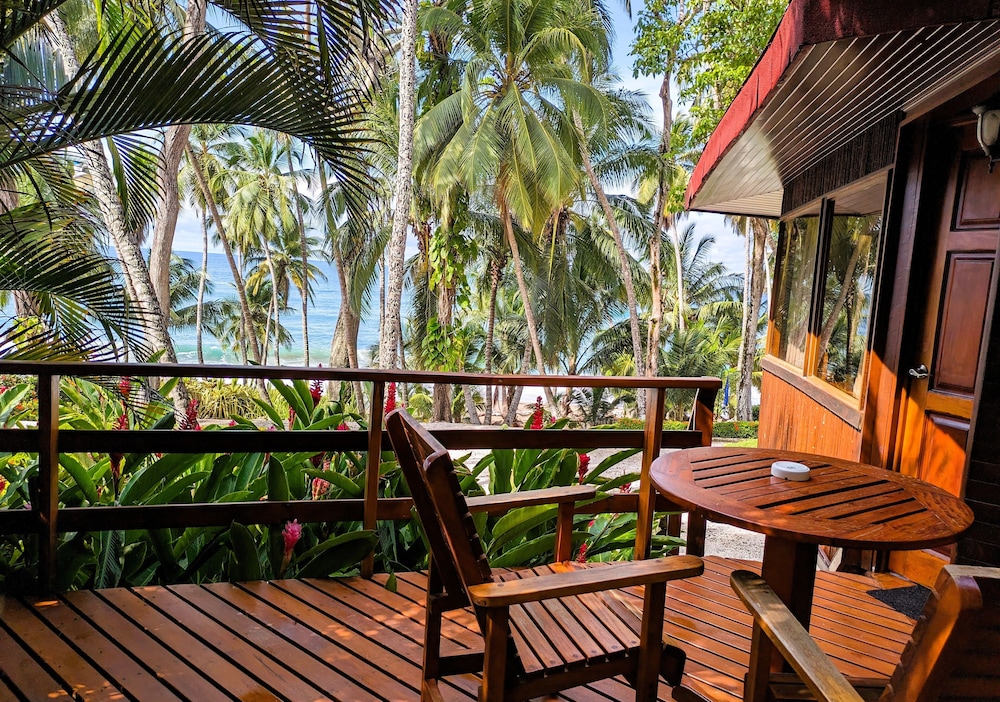 Suite, Ocean View (Tiki Suite) photo 2