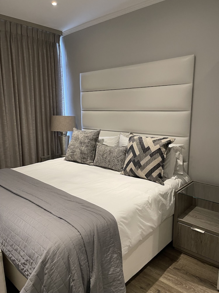 Luxury Apartment, 2 Bedrooms photo 1