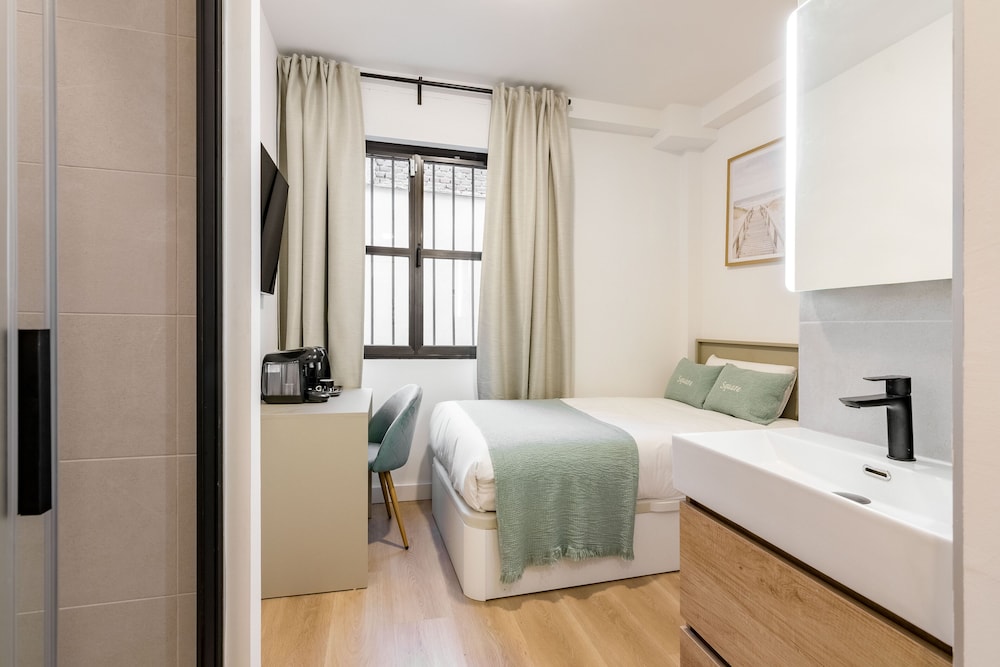 Junior Single Room