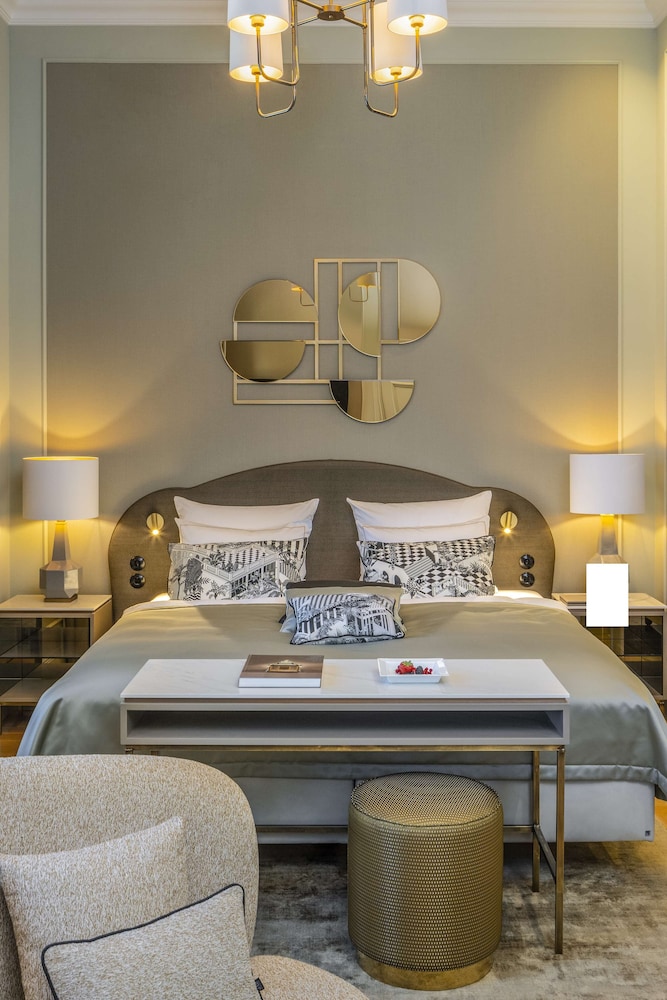 Room (Palais View) - Photo 8