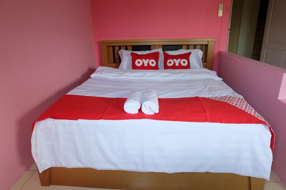 Deluxe Double Room - Photo 32
