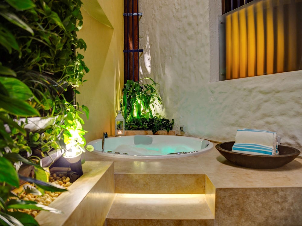 Suite, 1 King Bed, Terrace (Spa, Butler Service)