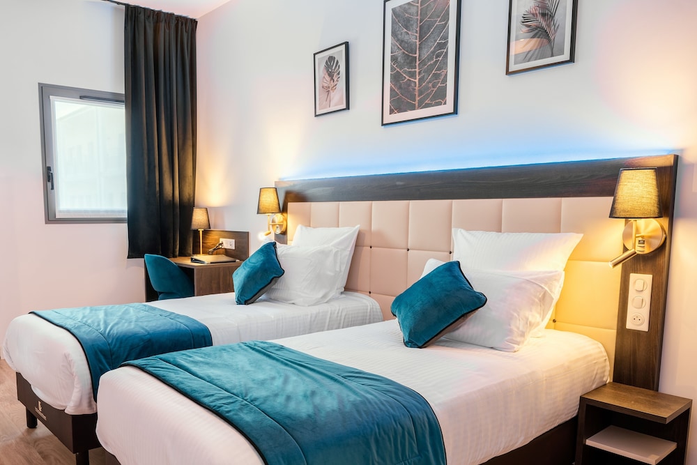 Superior Room - Photo 8