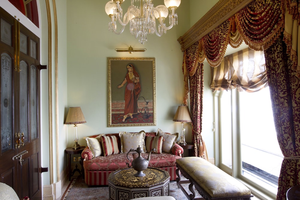 Grand Suite, 1 Bedroom, Lake View (Grand Presidential) photo 3