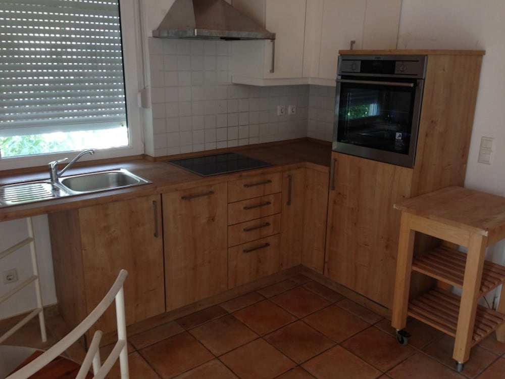 Panoramic House, 2 Bedrooms, Sea View, Beachside photo 2