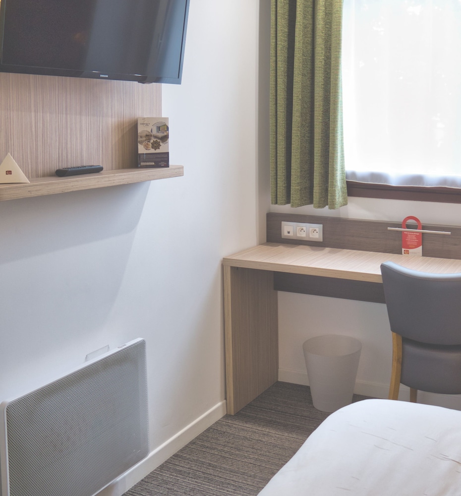 Twin Room - Photo 6