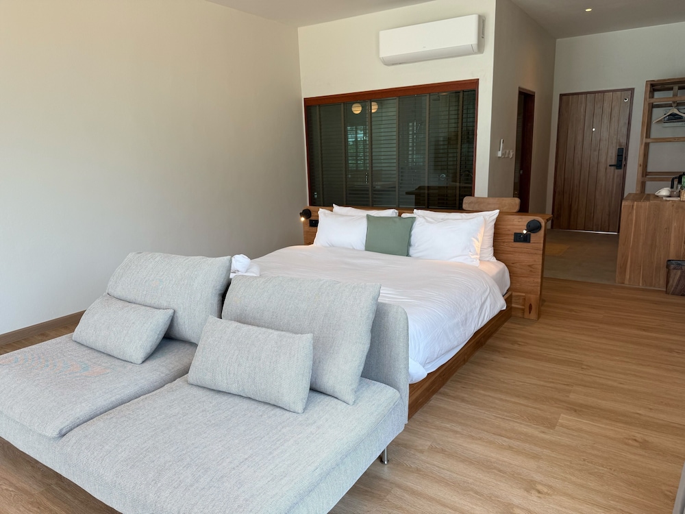 Deluxe Double Room photo 2