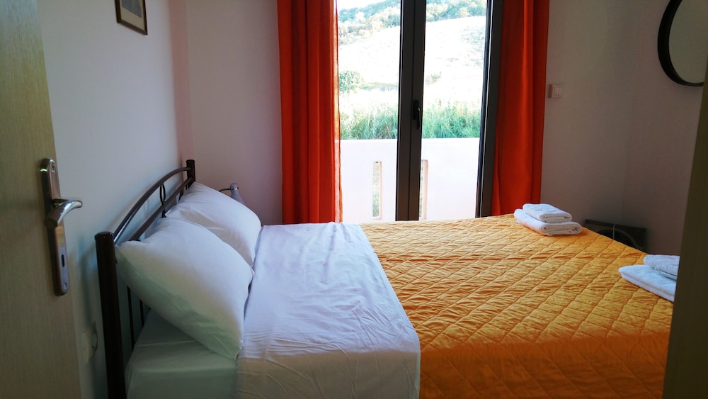 Family House, 2 Bedrooms, Bay View