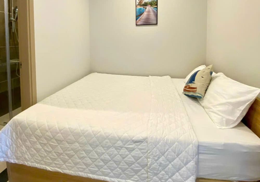 Panoramic Apartment, 3 Bedrooms, Beach View