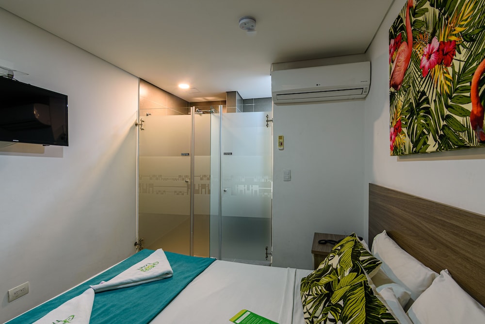 Standard Economy Room, photo 7