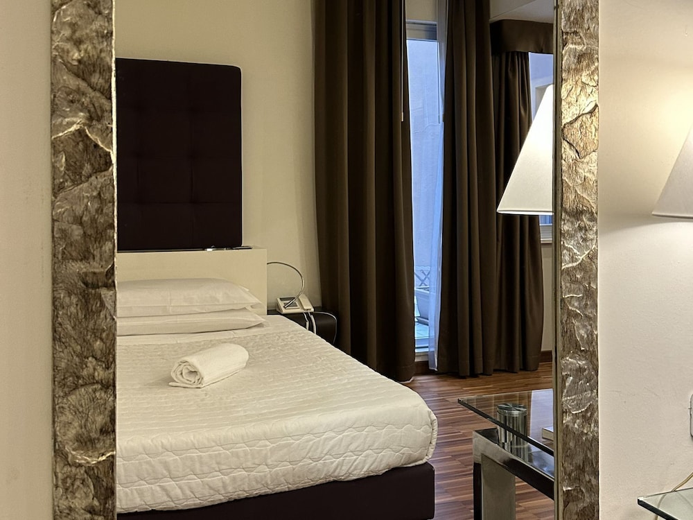 Standard Room - Photo 5