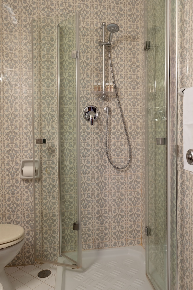 Superior Double or Twin Room, Terrace, Sea View - Photo 26