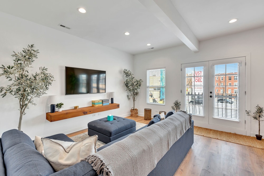 Condo, 4 Bedrooms