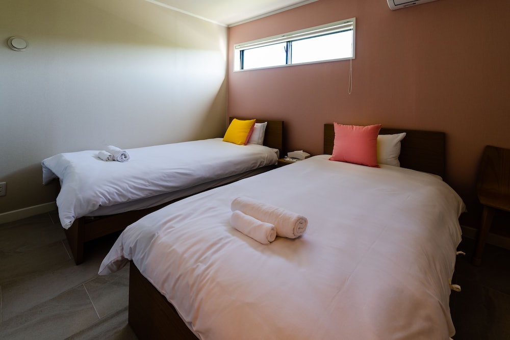 Villa with Jetted Tub photo 3