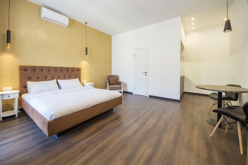 Design Studio Apartment with Balcony - Esplanadna St. 28, photo 6