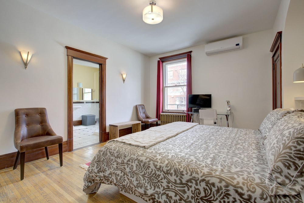 Superior Room, 1 King Bed (No 2) photo 3