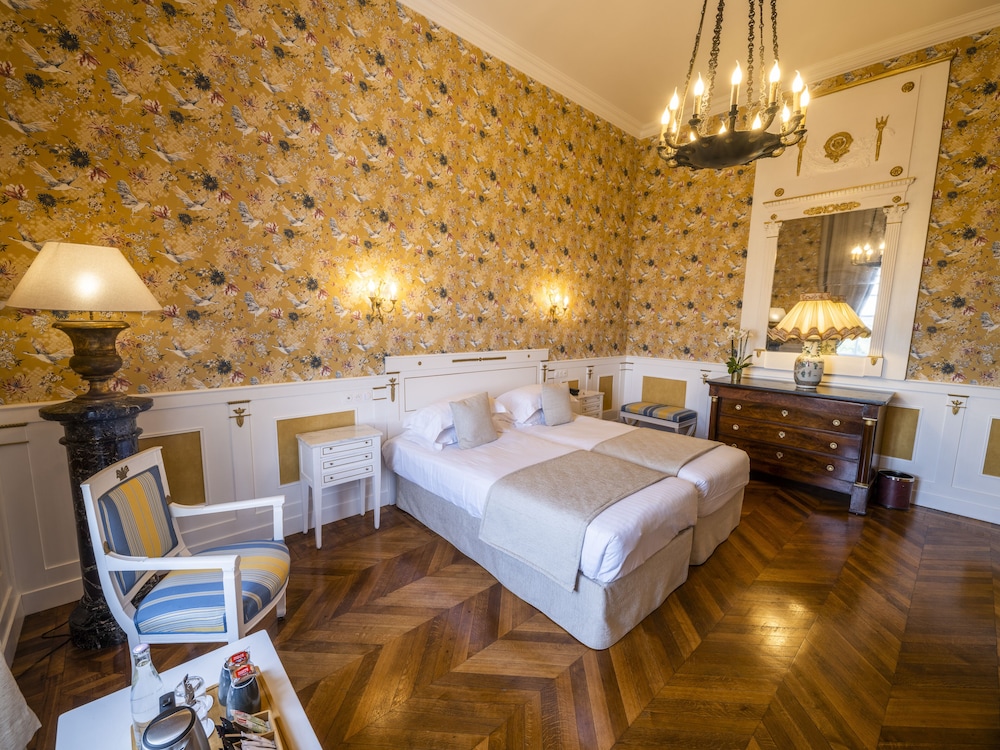 Deluxe Double Or Twin Room (In The Castle)