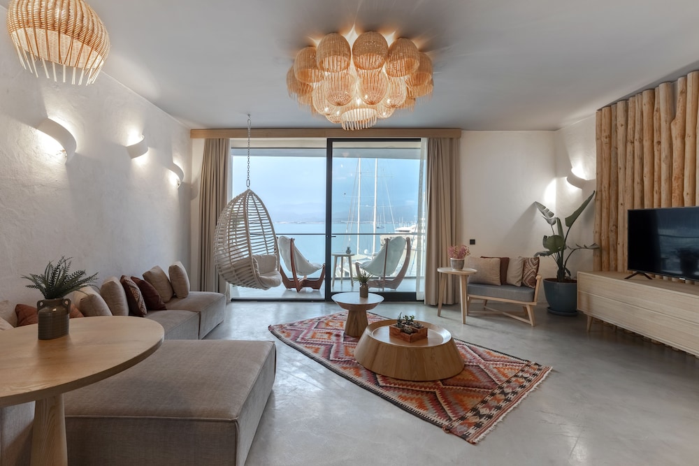 Deluxe Suite, Sea View