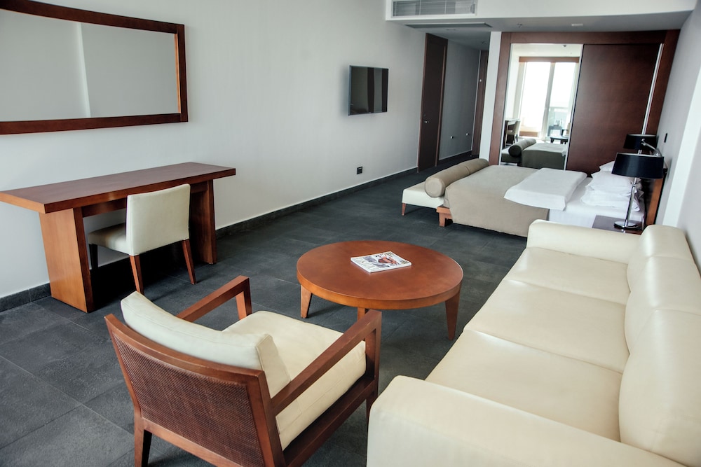 Exclusive Suite photo 1