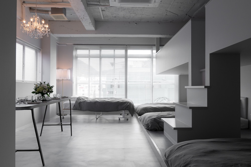 Penthouse photo 2