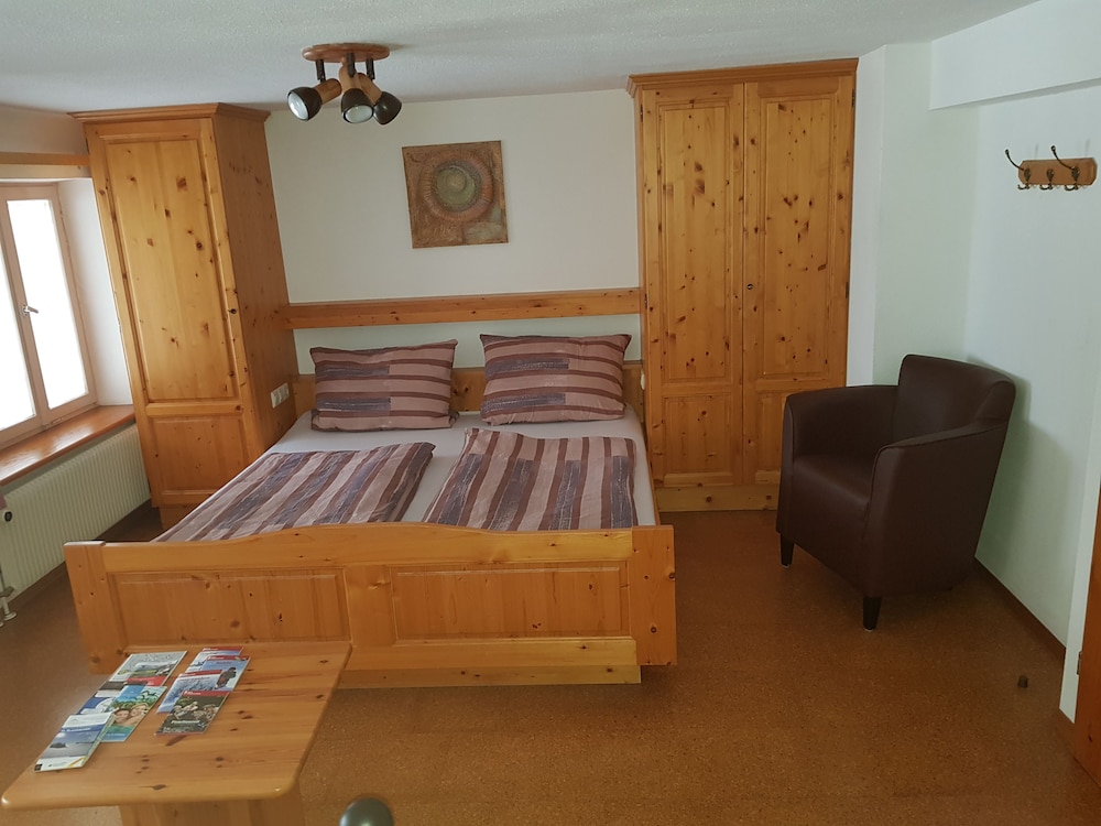 Triple Room - Photo 5