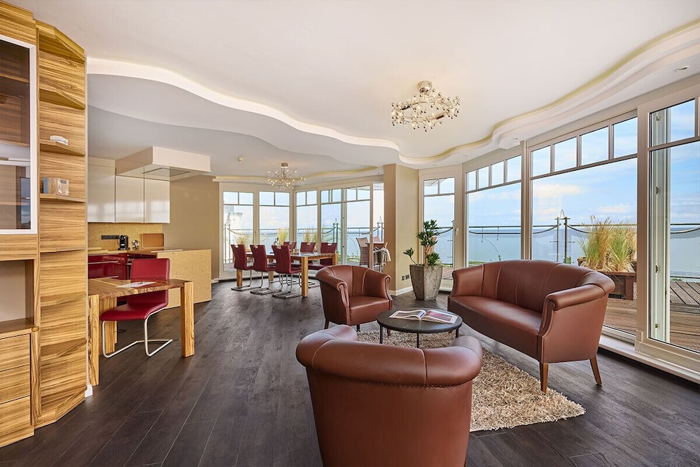 Penthouse-Suite mit Meerblick photo 1