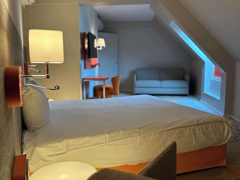 Family Room, 1 Double Bed with Sofa bed (Superior) - Photo 12